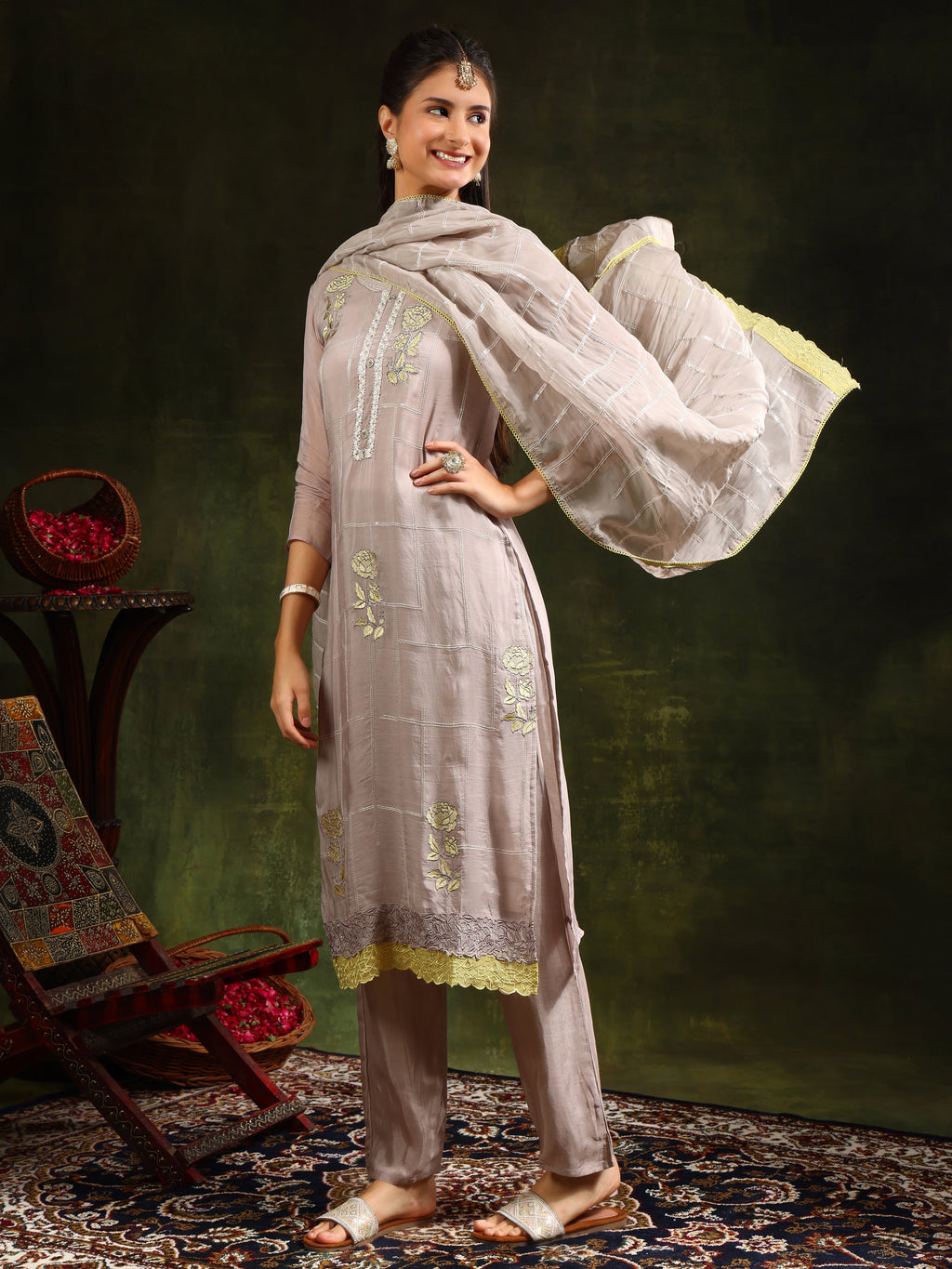Grey Hand Embroidered Kurta Set with Sequined Organza Dupatta