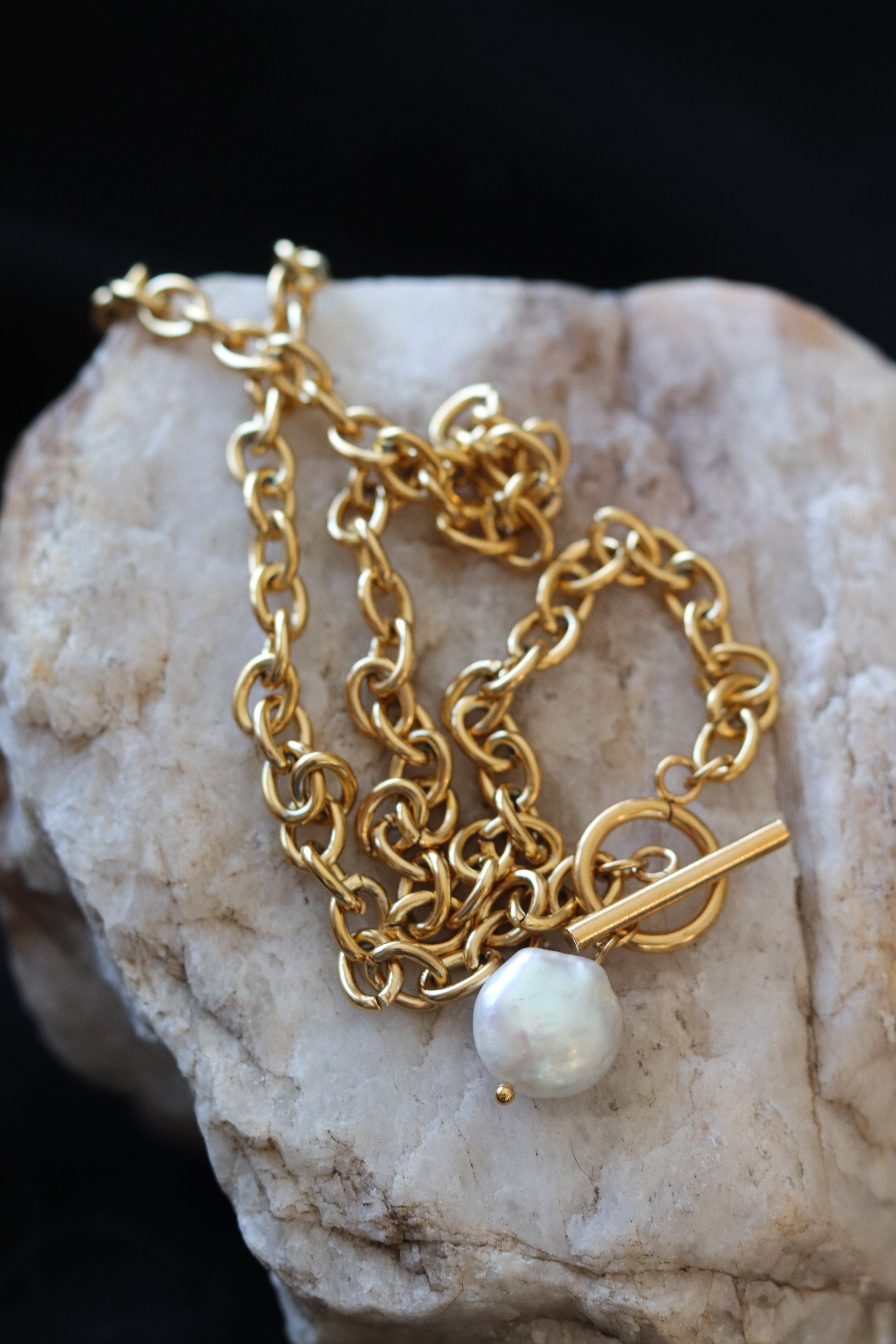 Freshwater Pearl Gold Chain Necklace