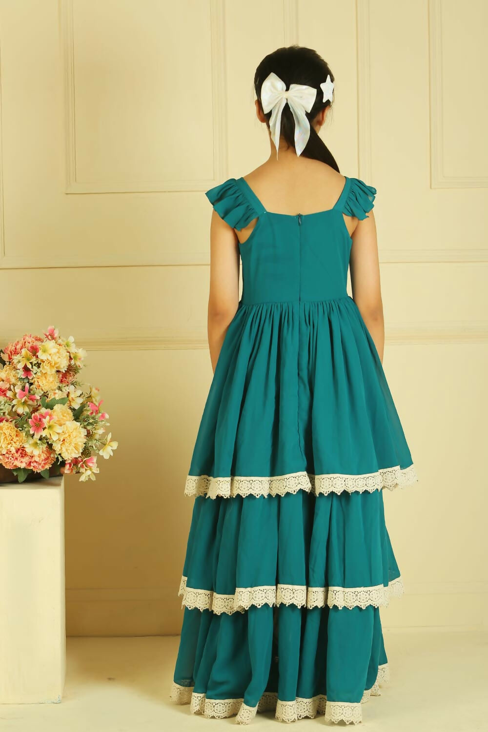 Girls Elegant Green Off-Shoulder Maxi Dress for Special Occasions