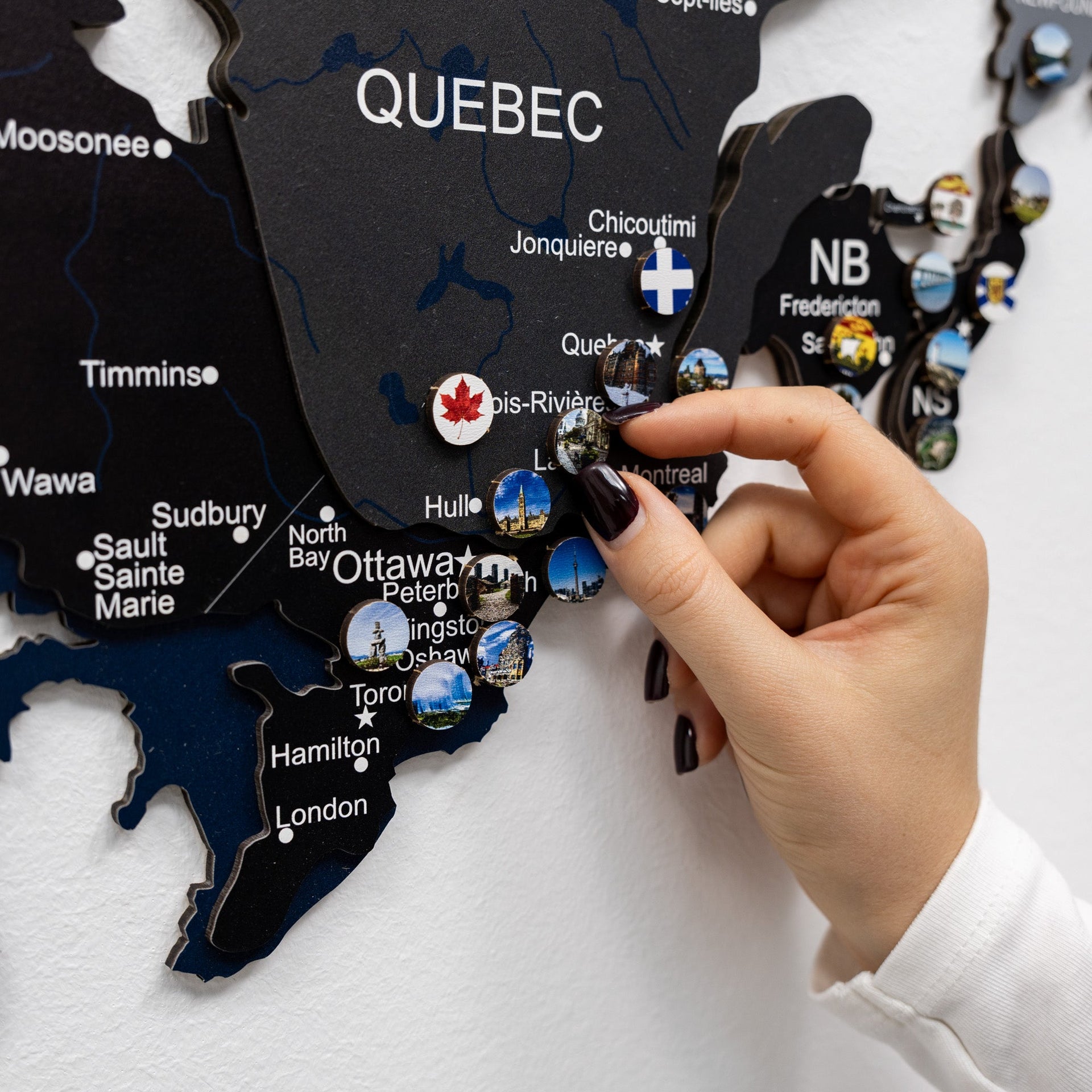 Canada Landmarks Wooden Map Pins – Iconic Travel Keepsake Set