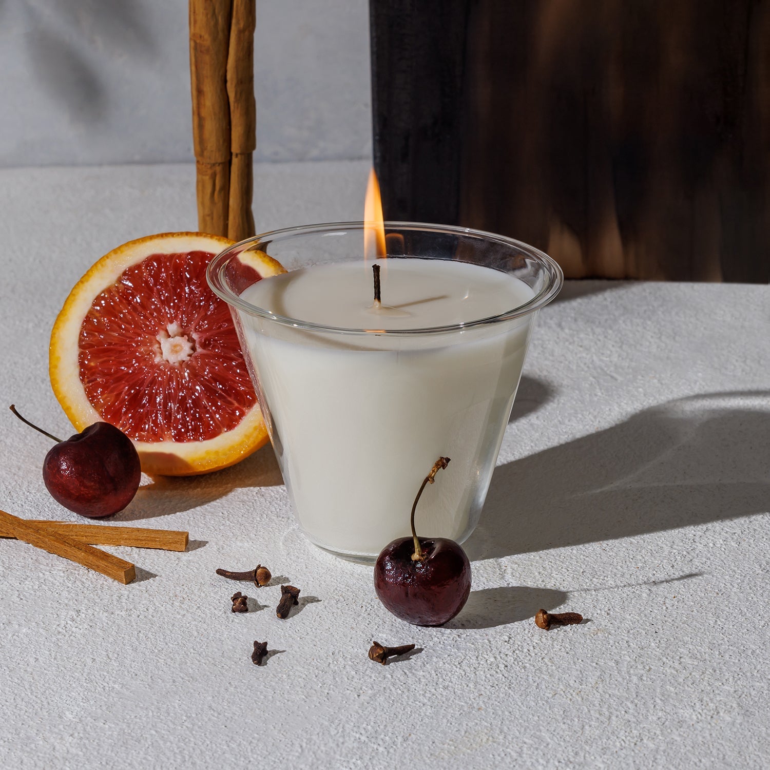 AIZ Candle - Cedar & Black Cherry