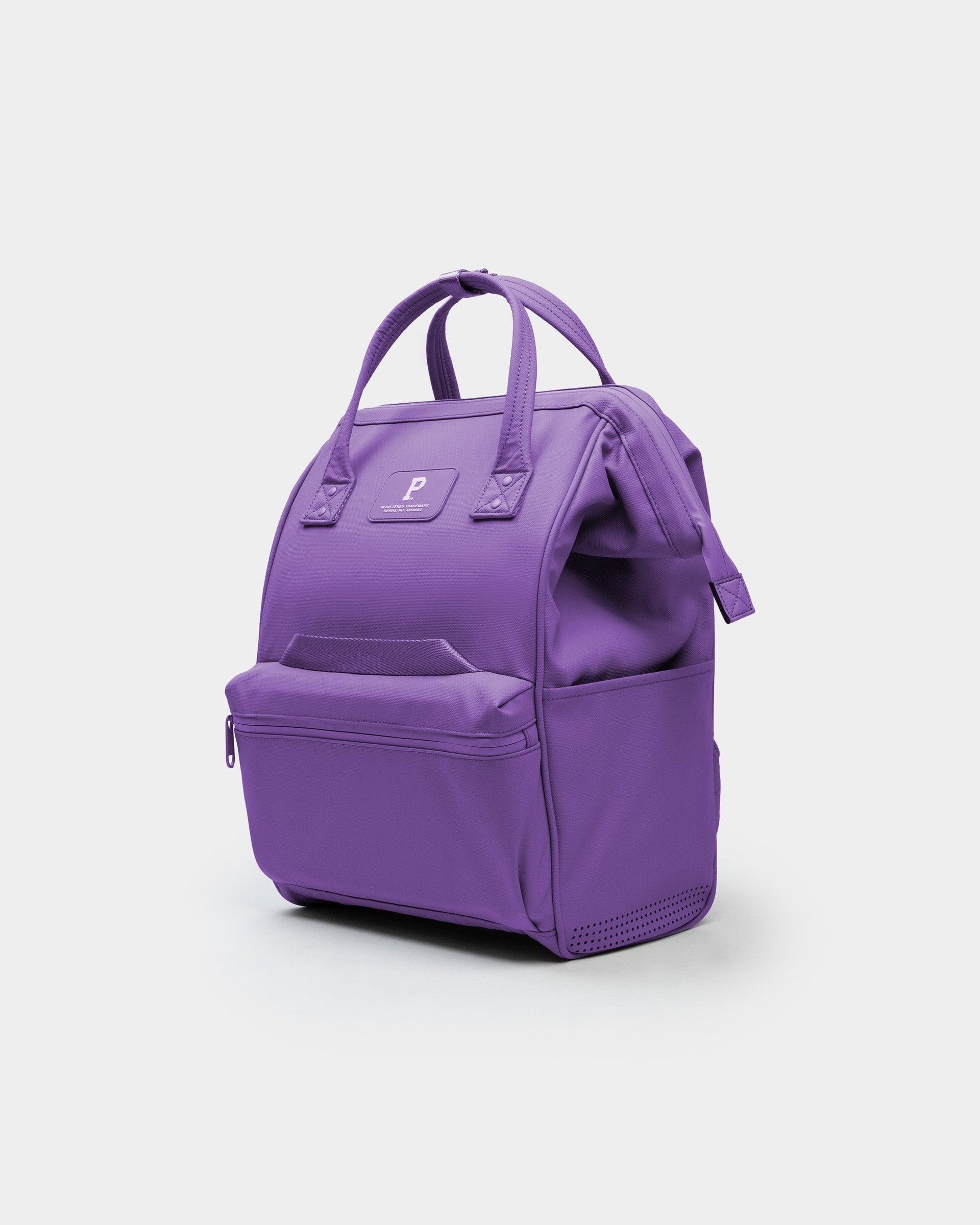 Cascade Standard Backpack – Modern Weather-Proof Travel Daypack