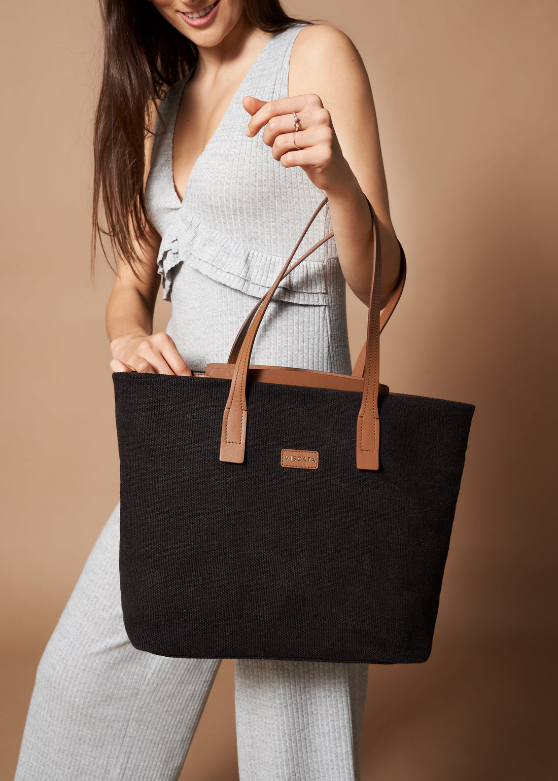 Cassis Canvas Shoulder Handbag