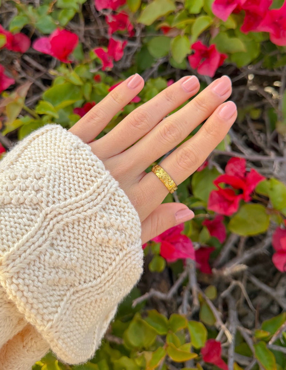Celestial Star Ring - Dainty Gold Symbolic Jewelry