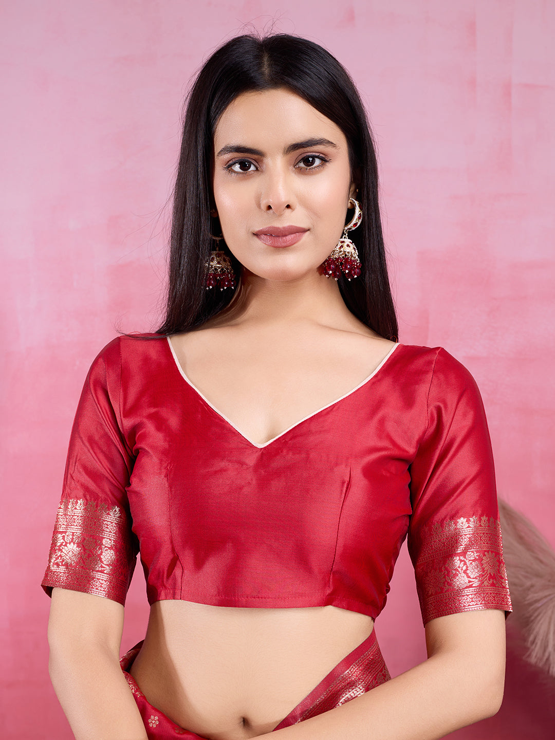 Red Litchi Silk Banarasi Saree with Jacquard Zari Details