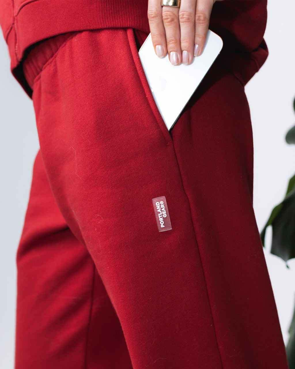 Women's Cherry Cloudburst Joggers - Water-Resistant Sweatpants