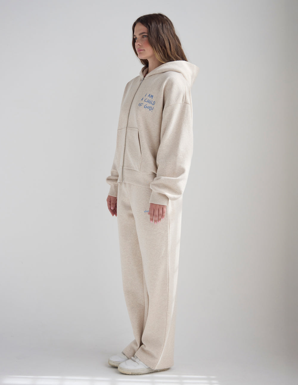 Eggshell Full-Zip Hoodie – Relaxed Fit Cotton Sweatshirt