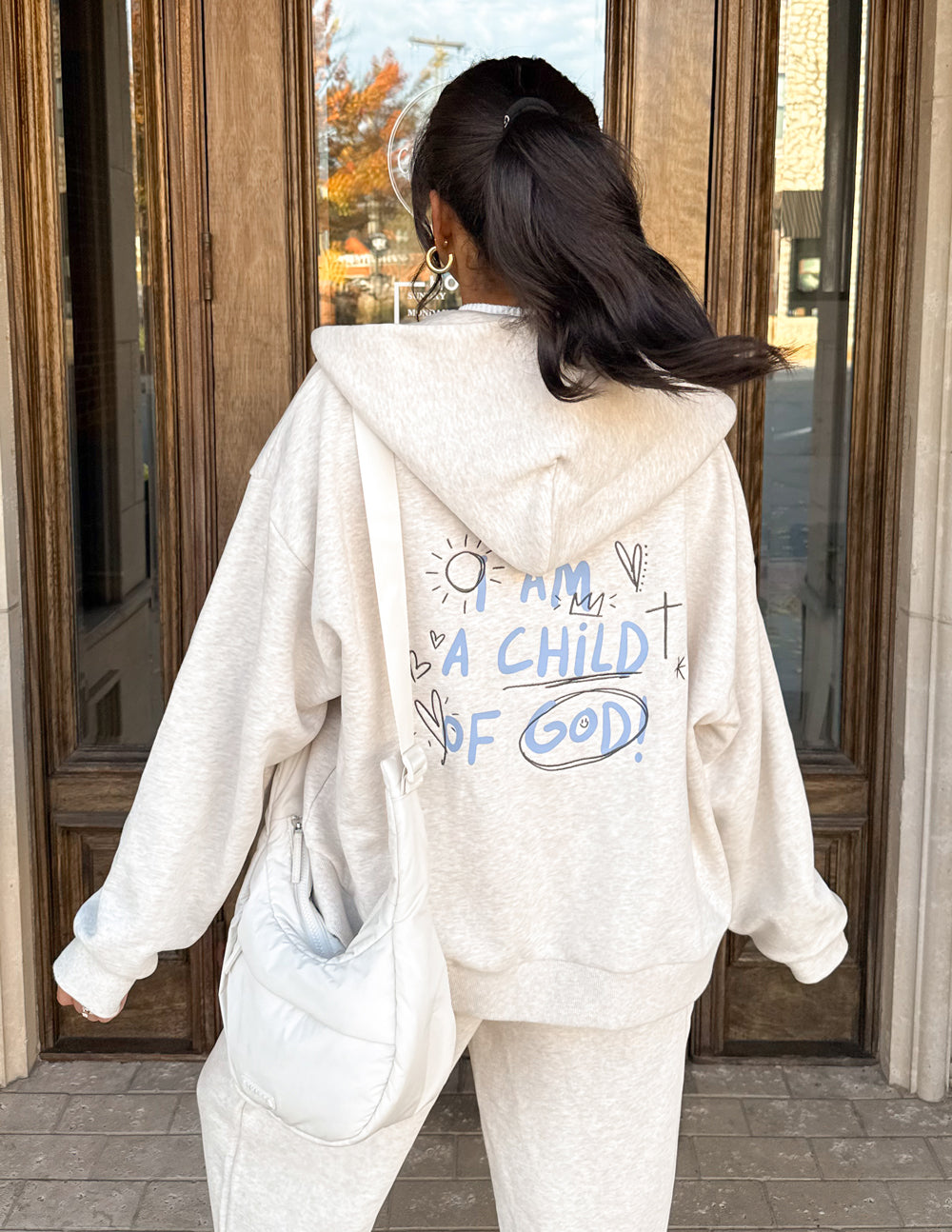 Eggshell Full-Zip Hoodie – Relaxed Fit Cotton Sweatshirt