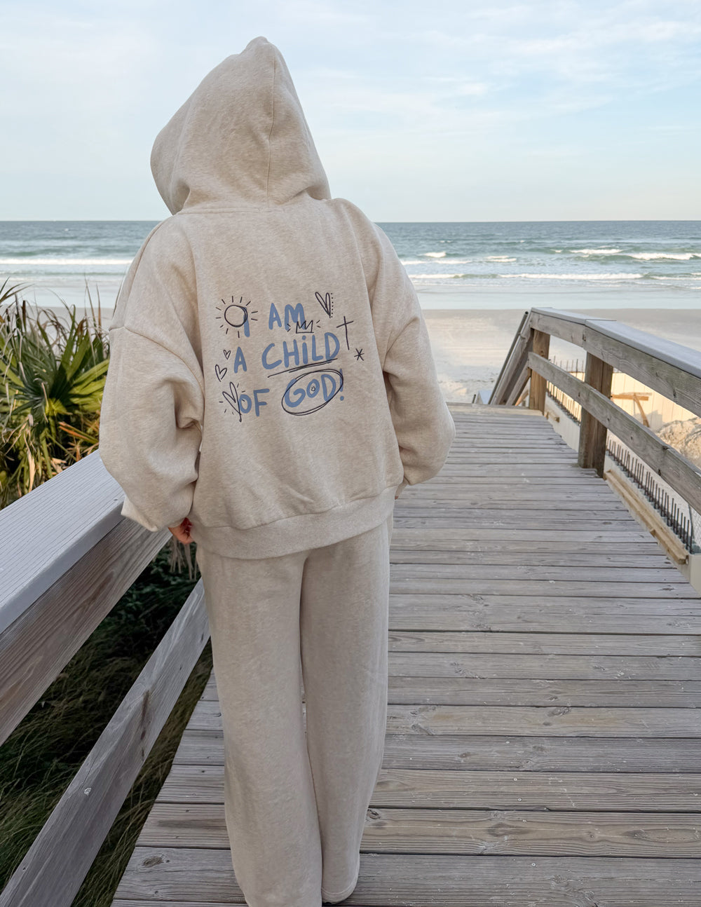 Eggshell Full-Zip Hoodie – Relaxed Fit Cotton Sweatshirt