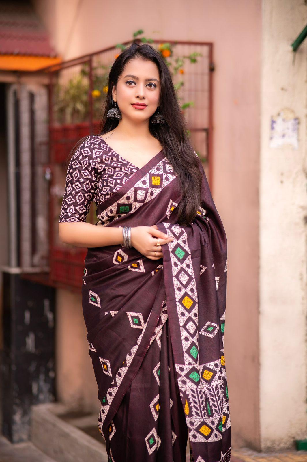 Maroon Silk Blend Saree with Batik Print and Blouse