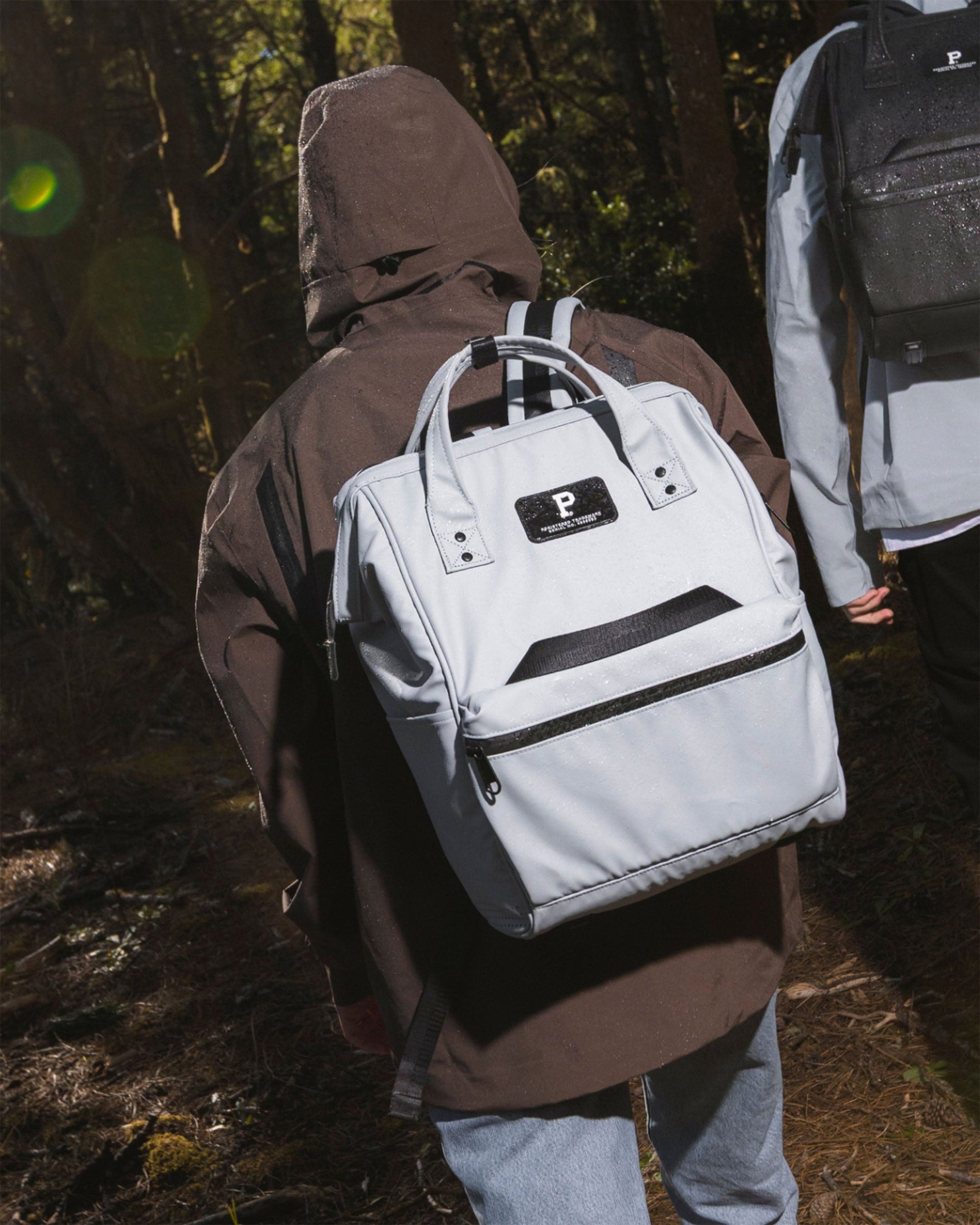 Cascade Standard Backpack – Modern Weather-Proof Travel Daypack