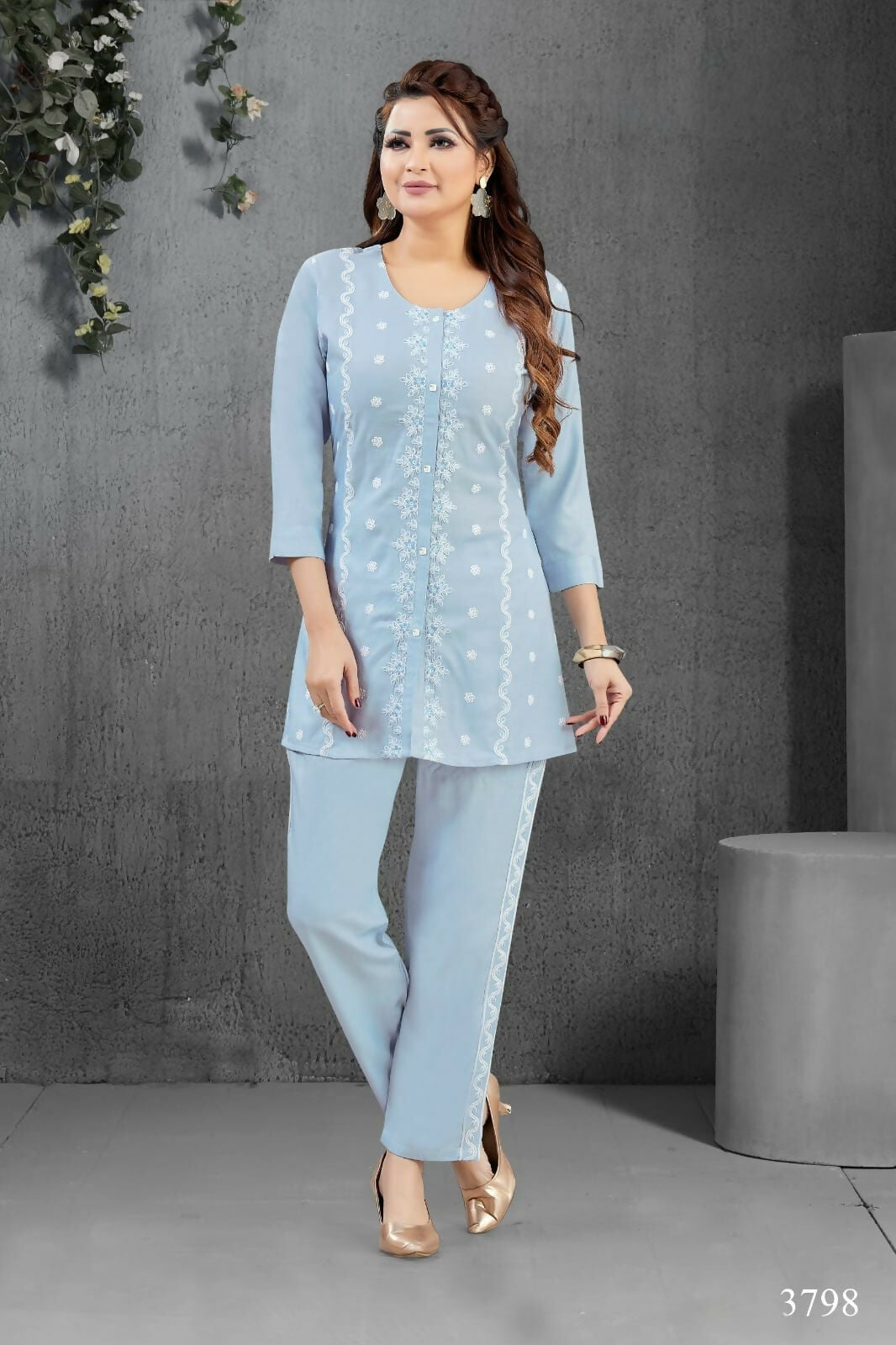 Heavy Muslin Denim Color Kurta Set - Minimalist Ethnic Fusion