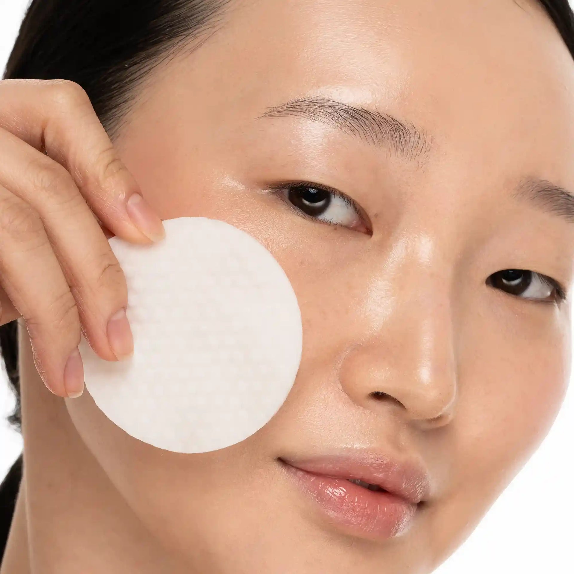 10% Collagen Renewal Toner Pads with Retinol for Anti-Aging - Image 5