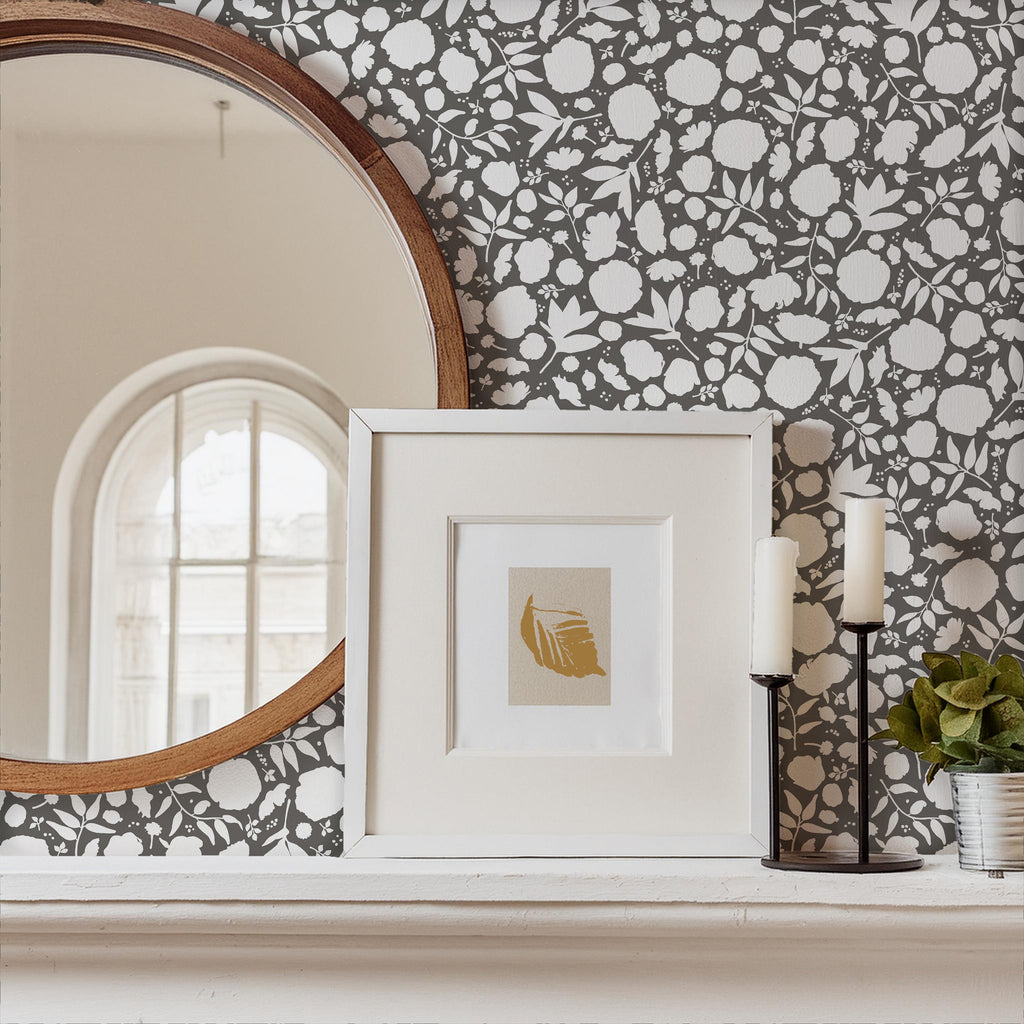 Brea Minimalist Floral Removable Wallpaper - Terracotta & Pink