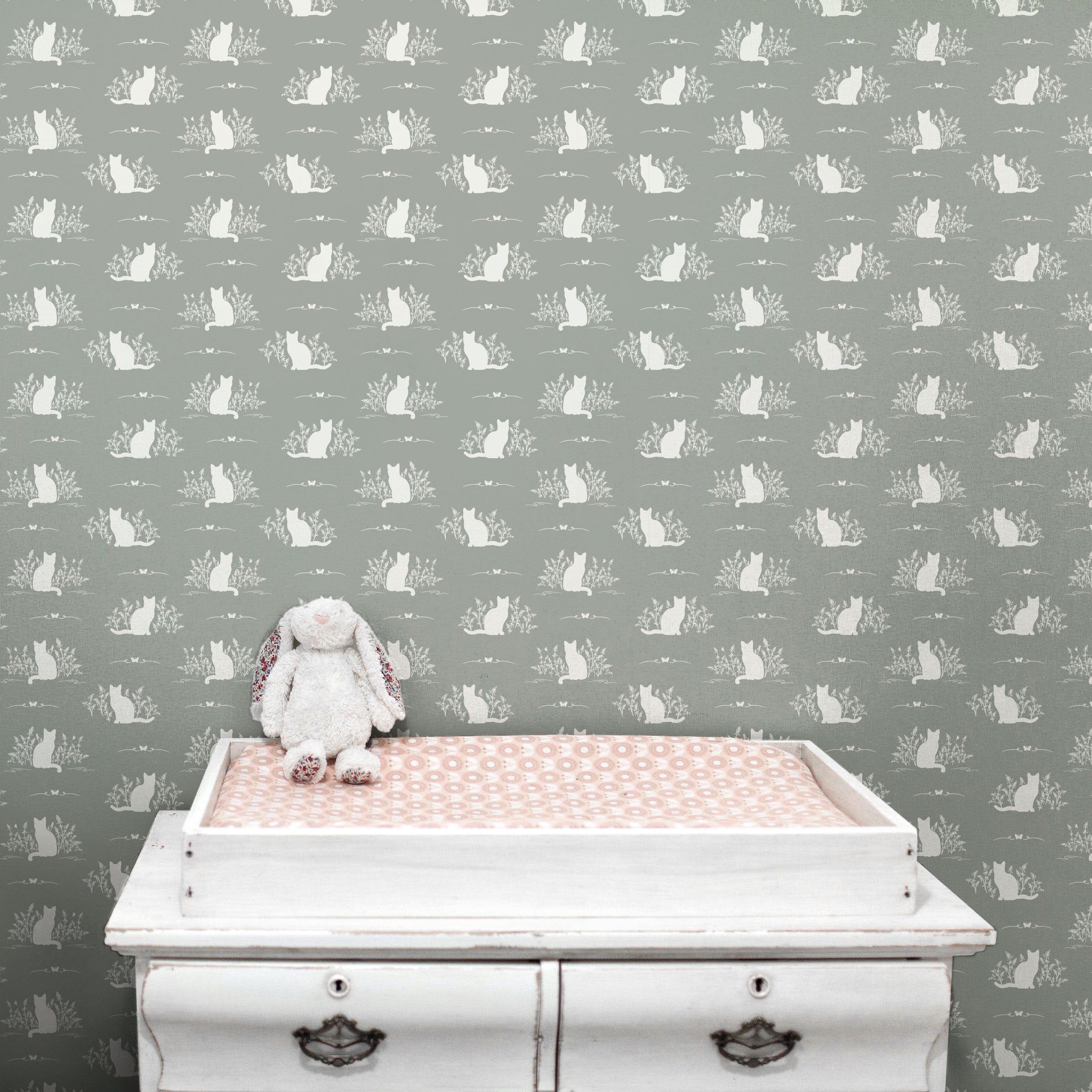 Berlioz Grey and White Whimsical Minimalist Wallpaper