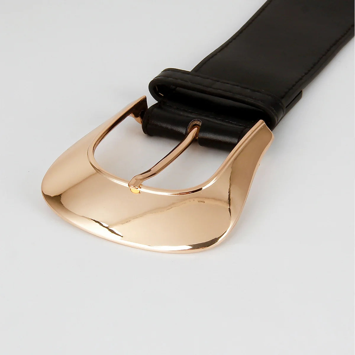 Black Wide Elastic Waist Belt with Oversized Gold Buckle - Image 4