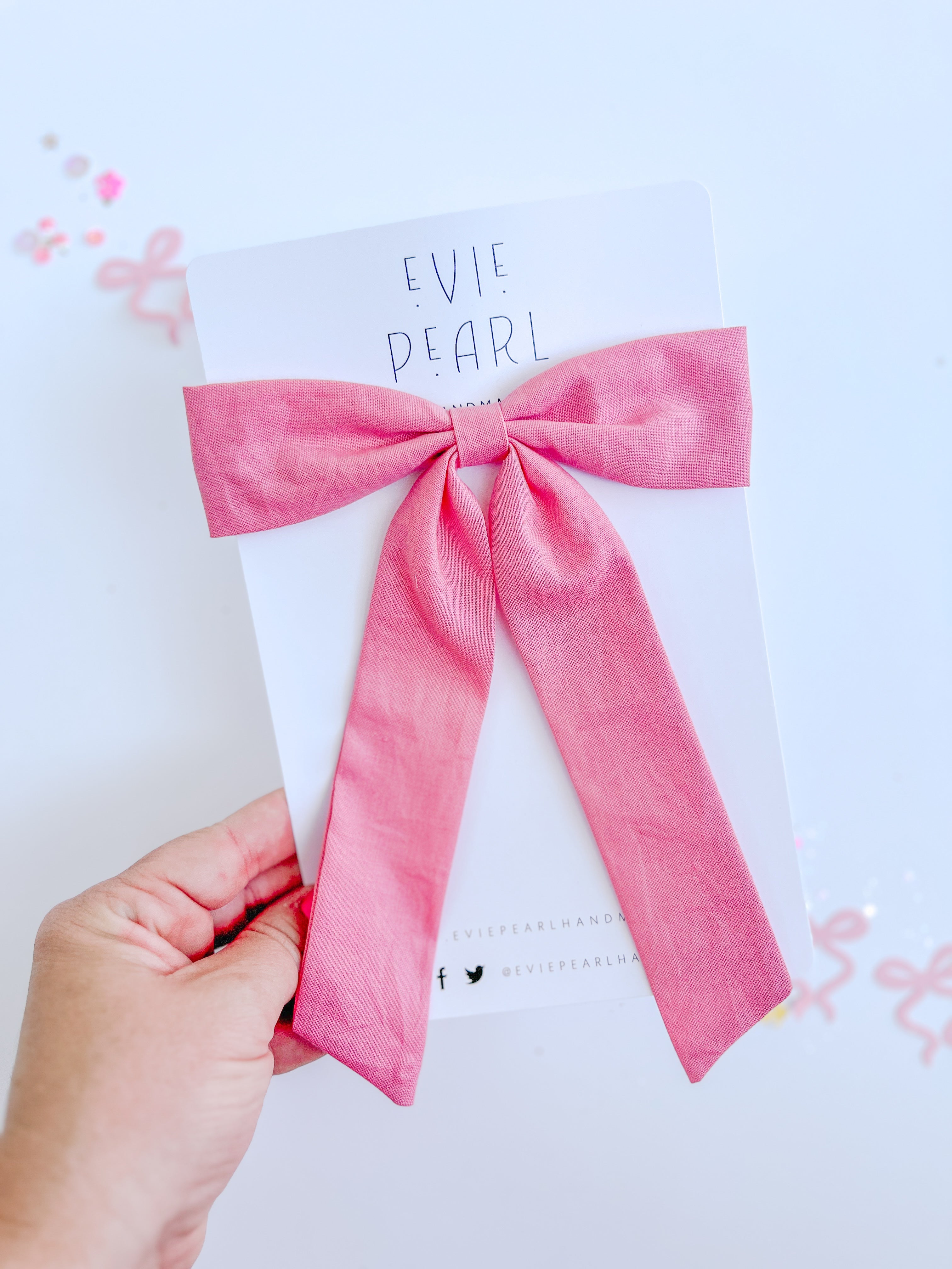 Pink Solid Longtailed Bow