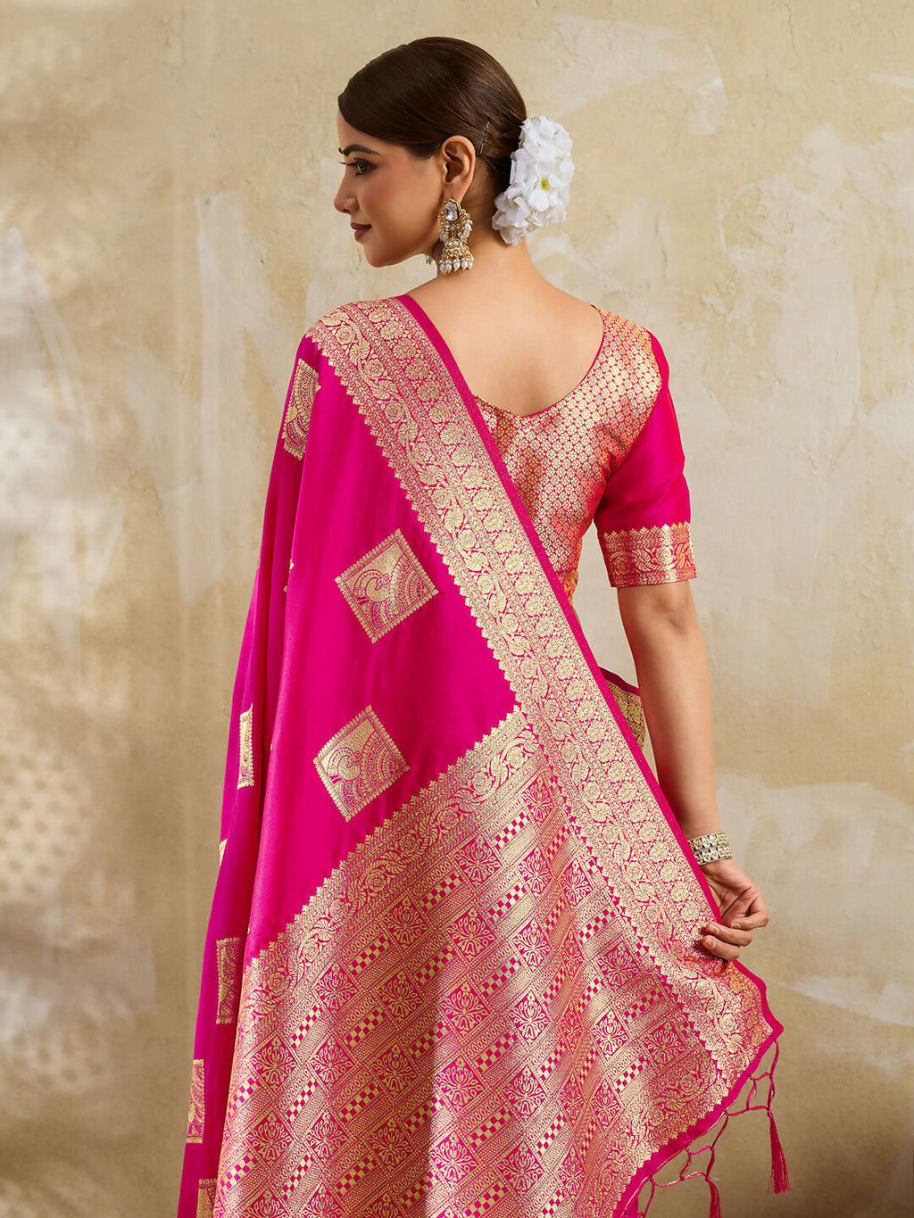 Magenta Silk Blend Saree with Coordinating Blouse Piece