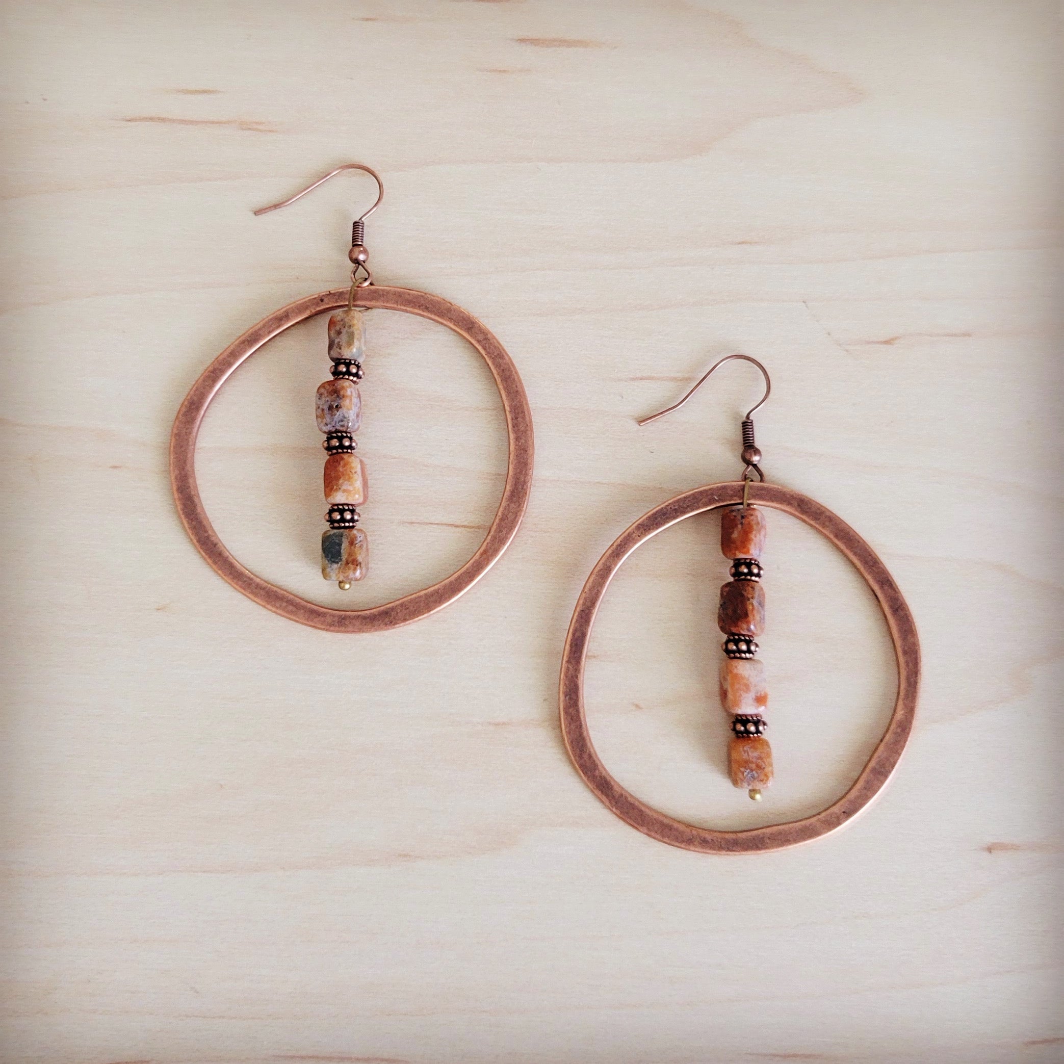 Western Copper Hoop Earrings w/ Earth Regalite 100b