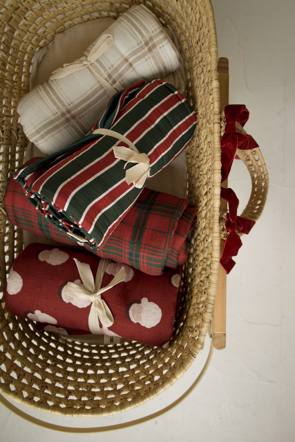 Muslin Quilt | Vintage Santa