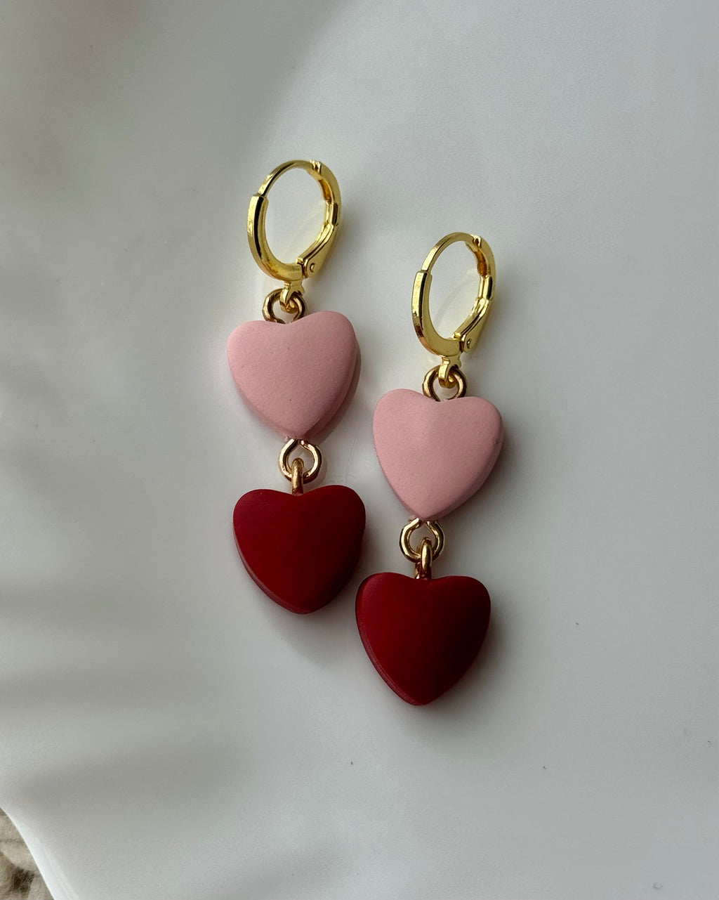 BorderStyle Heart Earrings - Unisex