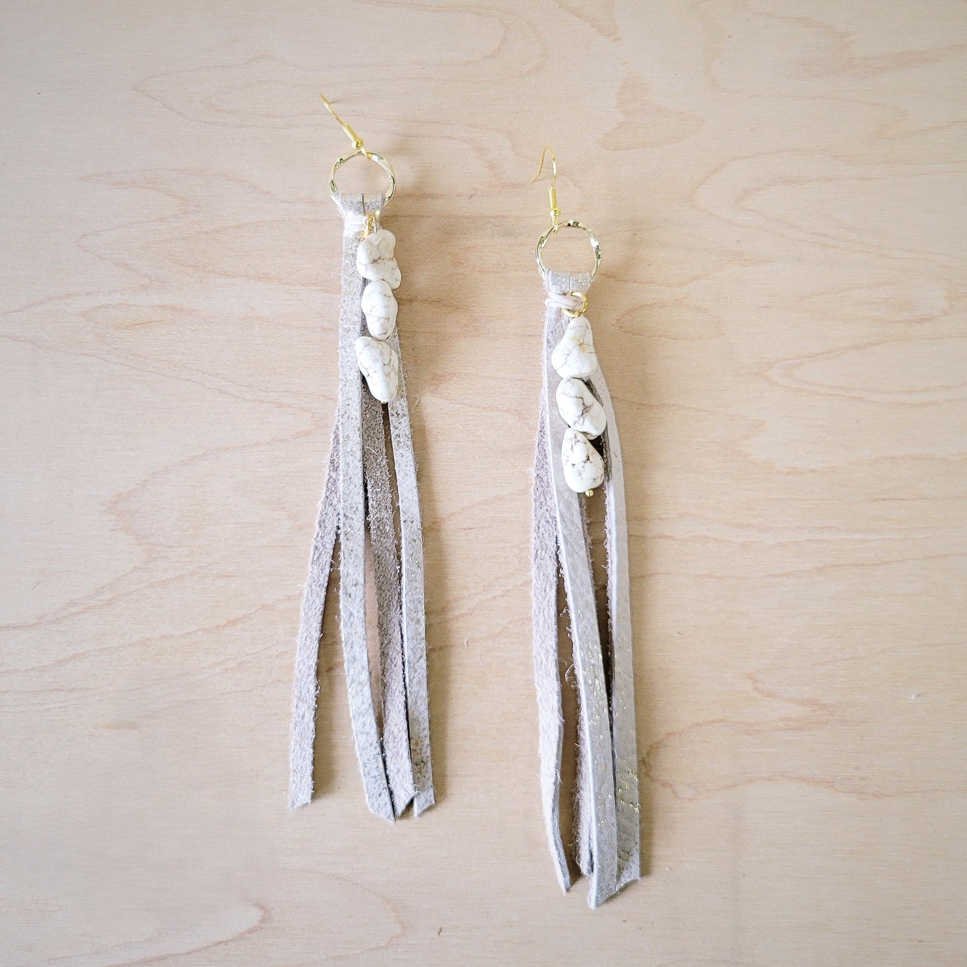 **Leather Fringe Earrings with Turquoise Chunks Metallic 224r