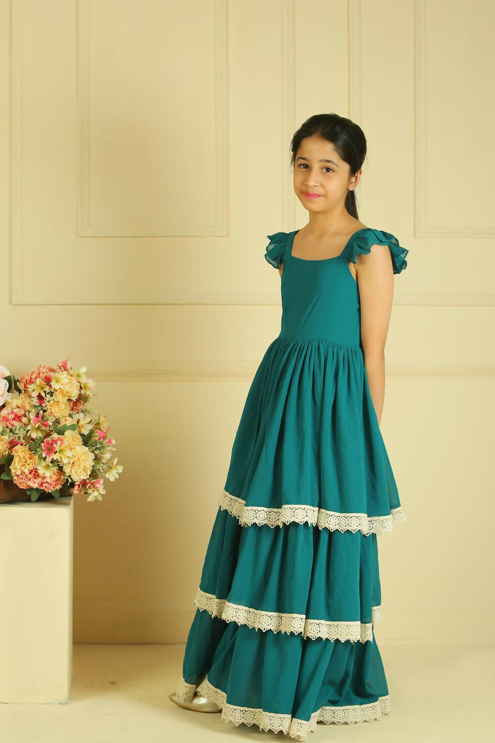 Girls Elegant Green Off-Shoulder Maxi Dress for Special Occasions