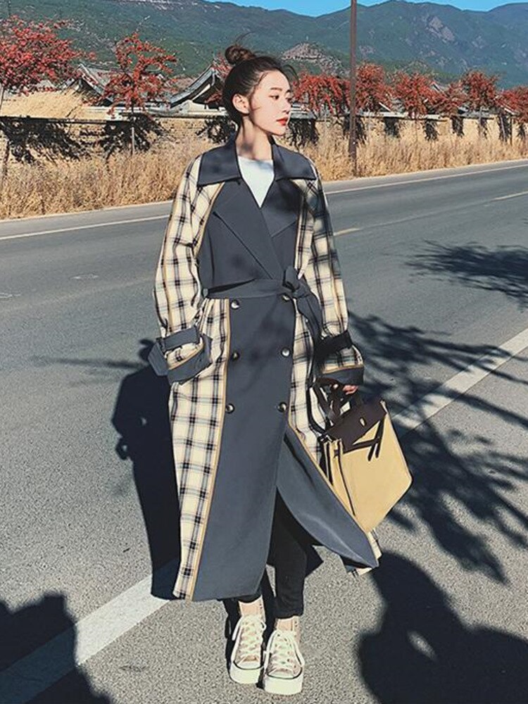 Women's Retro Plaid Patchwork Over-The-Knee Windbreaker Coat - Image 3