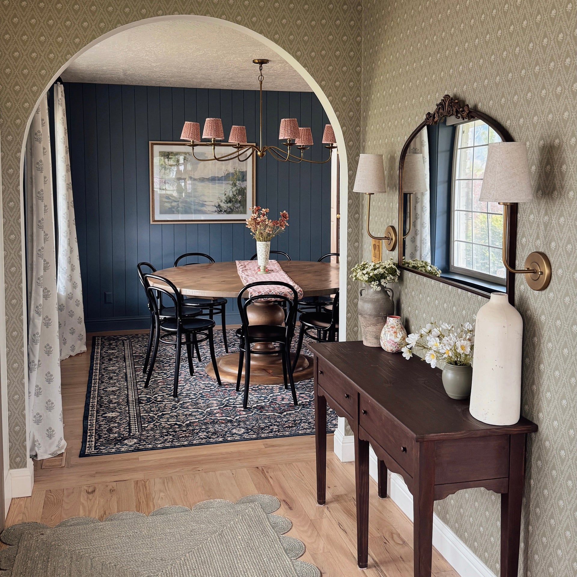 Violet Floral Removable Wallpaper for Modern Home Decor