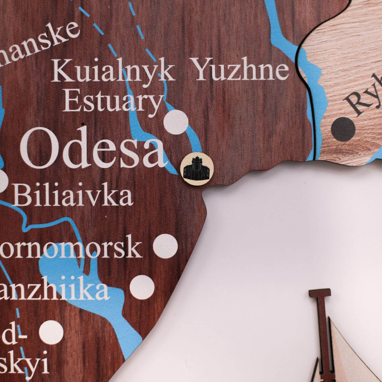 Ukrainian Landmarks Wooden Pin Set - Minimalist Black & White Map Decor