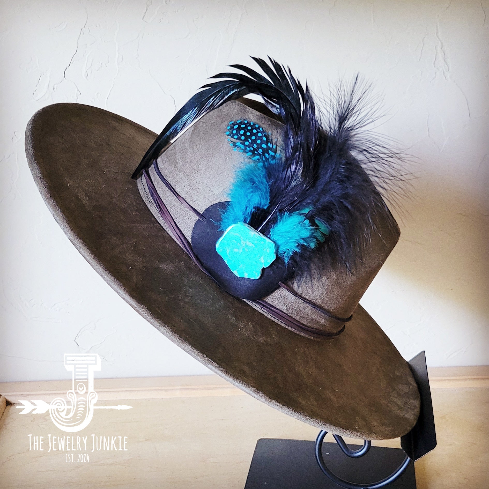 Blue Spotted Feather & Turquoise Slab Hat Band with Felt Hat