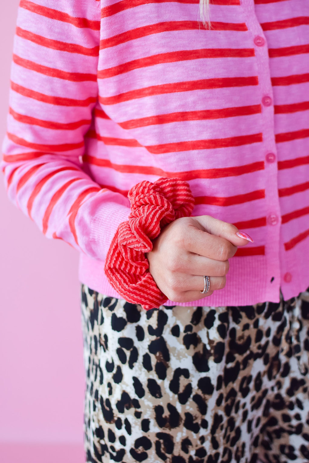 Kasie Red Ribbed Regular Scrunchy