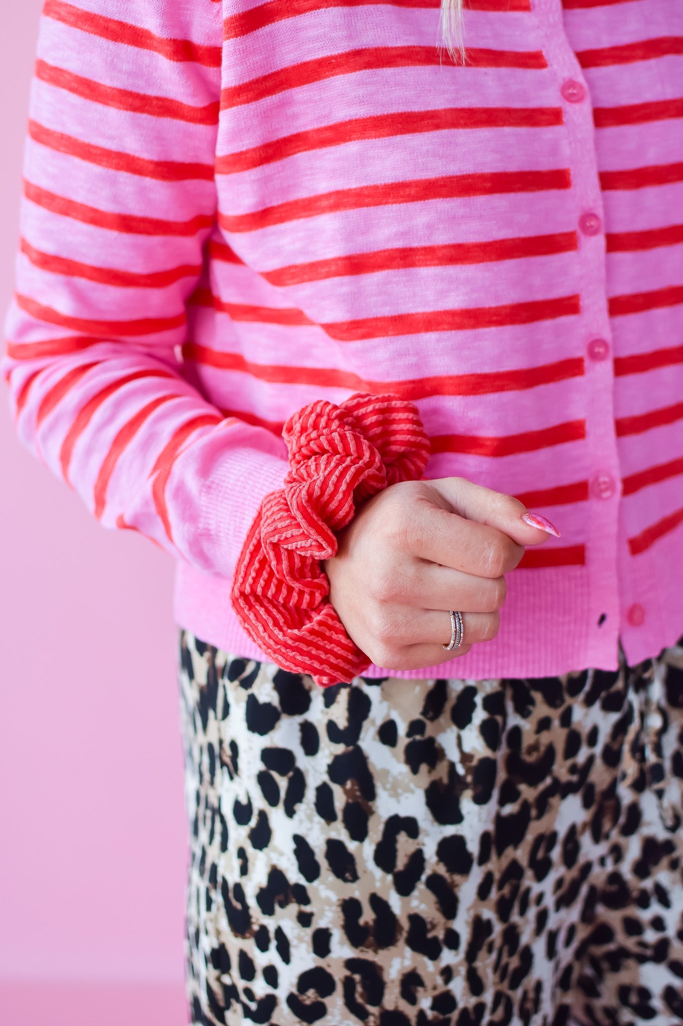 Kasie Red Ribbed Regular Scrunchy