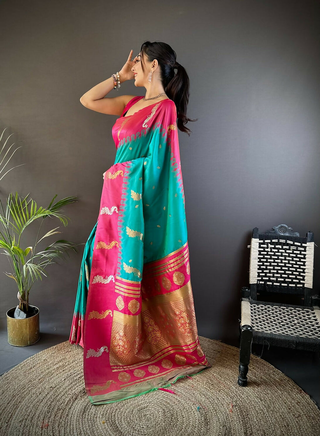 Pink Peacock Butti Banarasi Silk Saree with Unstitched Blouse