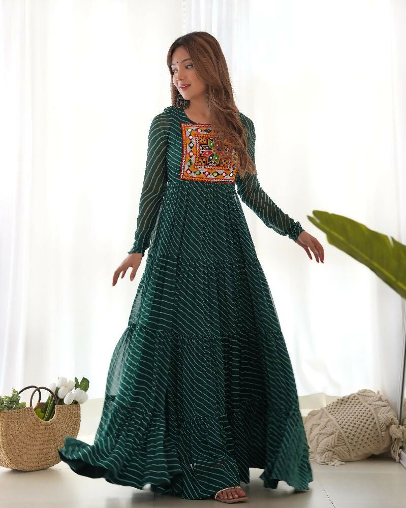 Bottle Green Chanderi Kurta Set with Sequin Embroidery Work