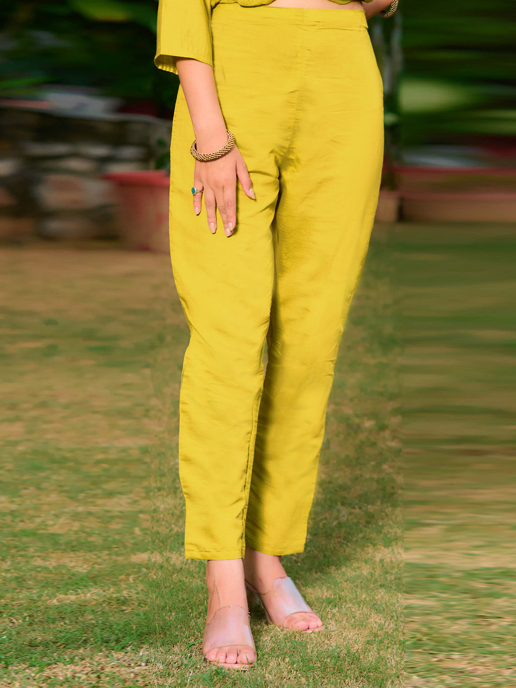 Yellow Full Front Embroidered Kurta Set with Organza Dupatta