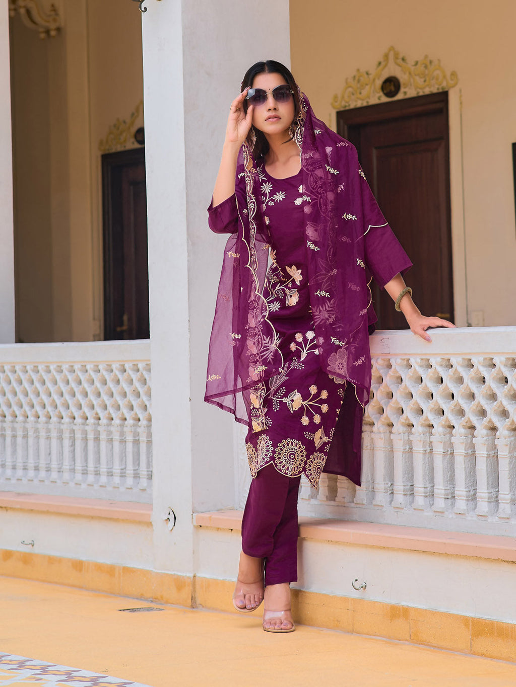 Embroidered Kurta with Pant and Organza Dupatta, Purple