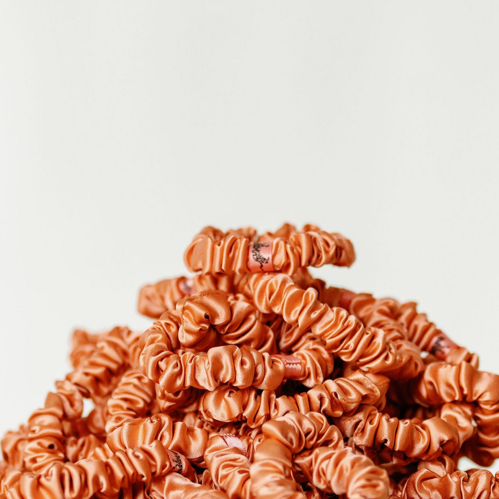 Organic Silk Small Scrunchie 3-Pack Peachy Coral