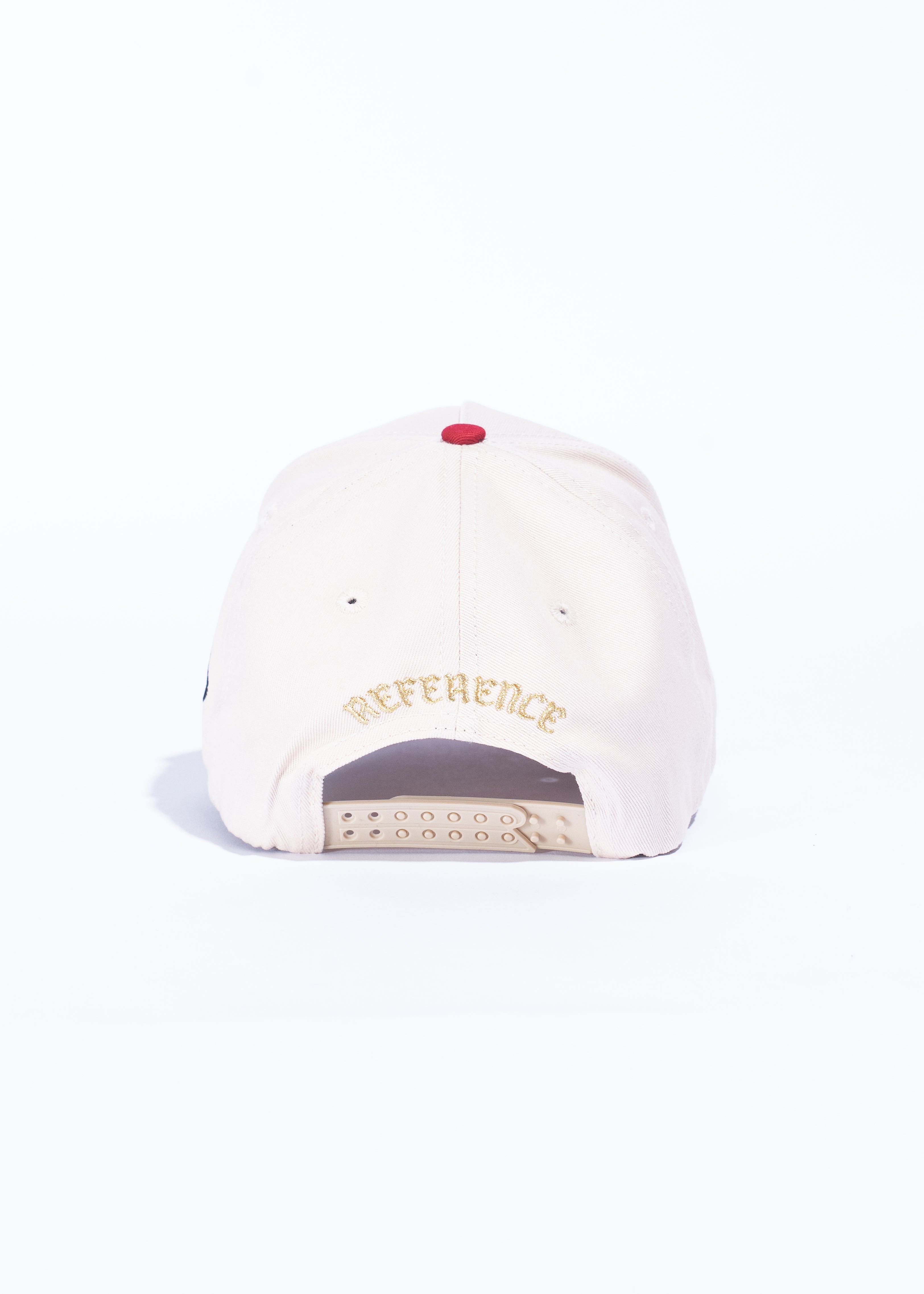 Wagoneer (Cream/Maroon)