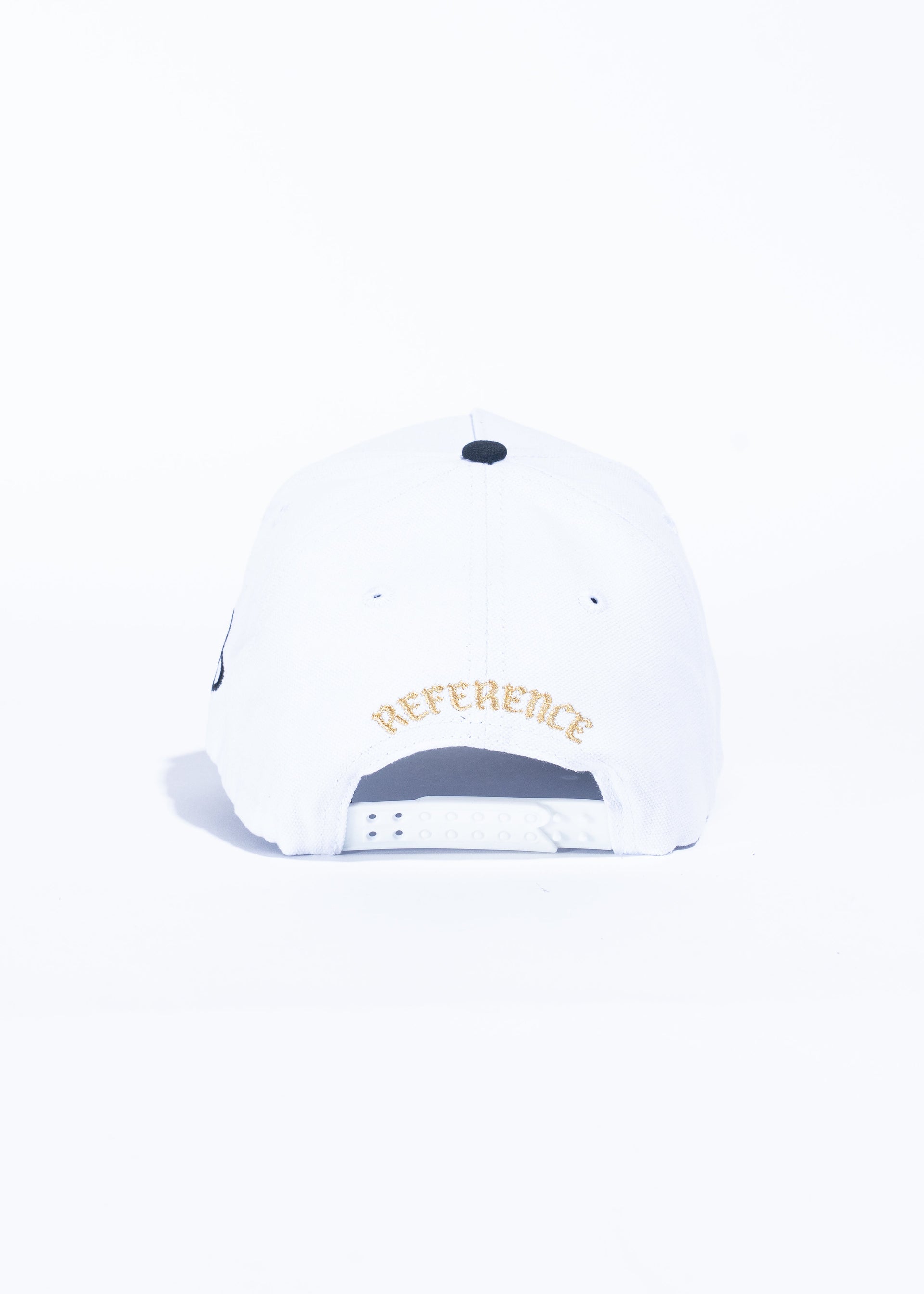 In The Wild (White/Black)