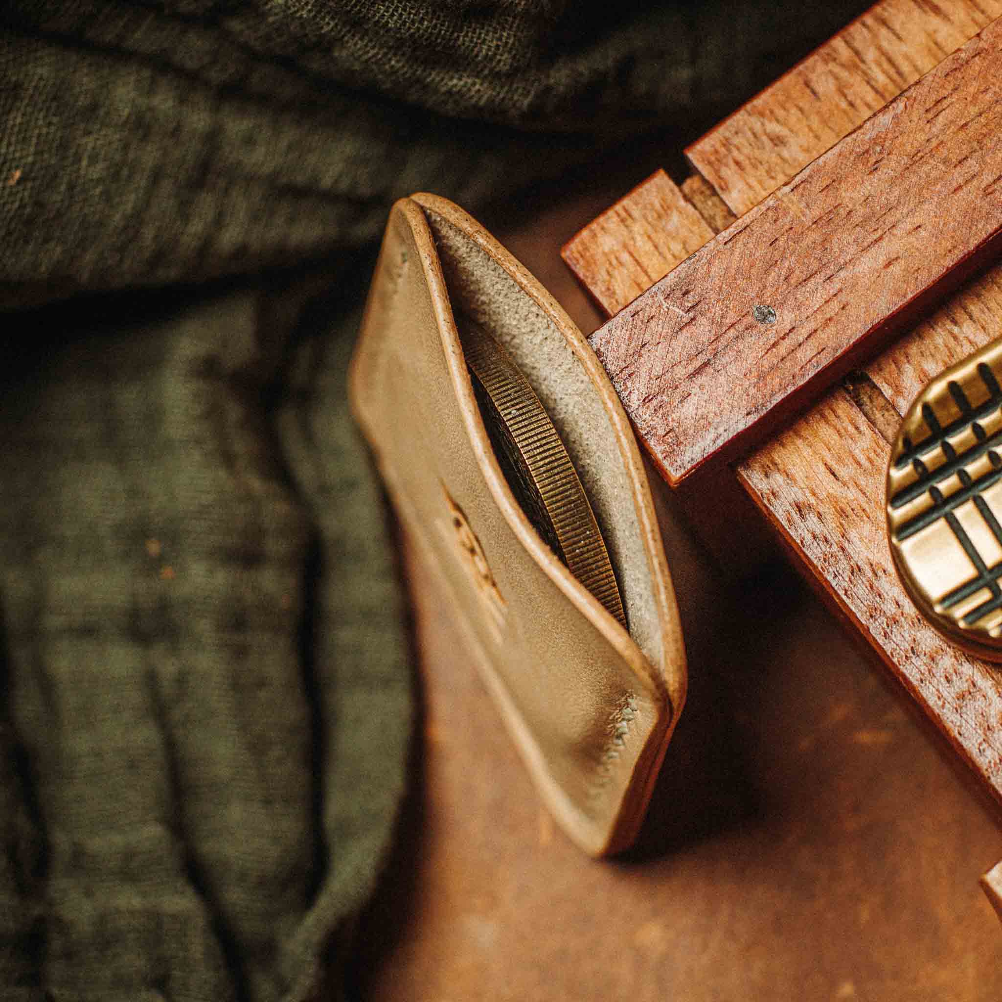 Challenge Coin Holder - Peso Pocket v3 | Leather Coin Case | Handcrafted EDC