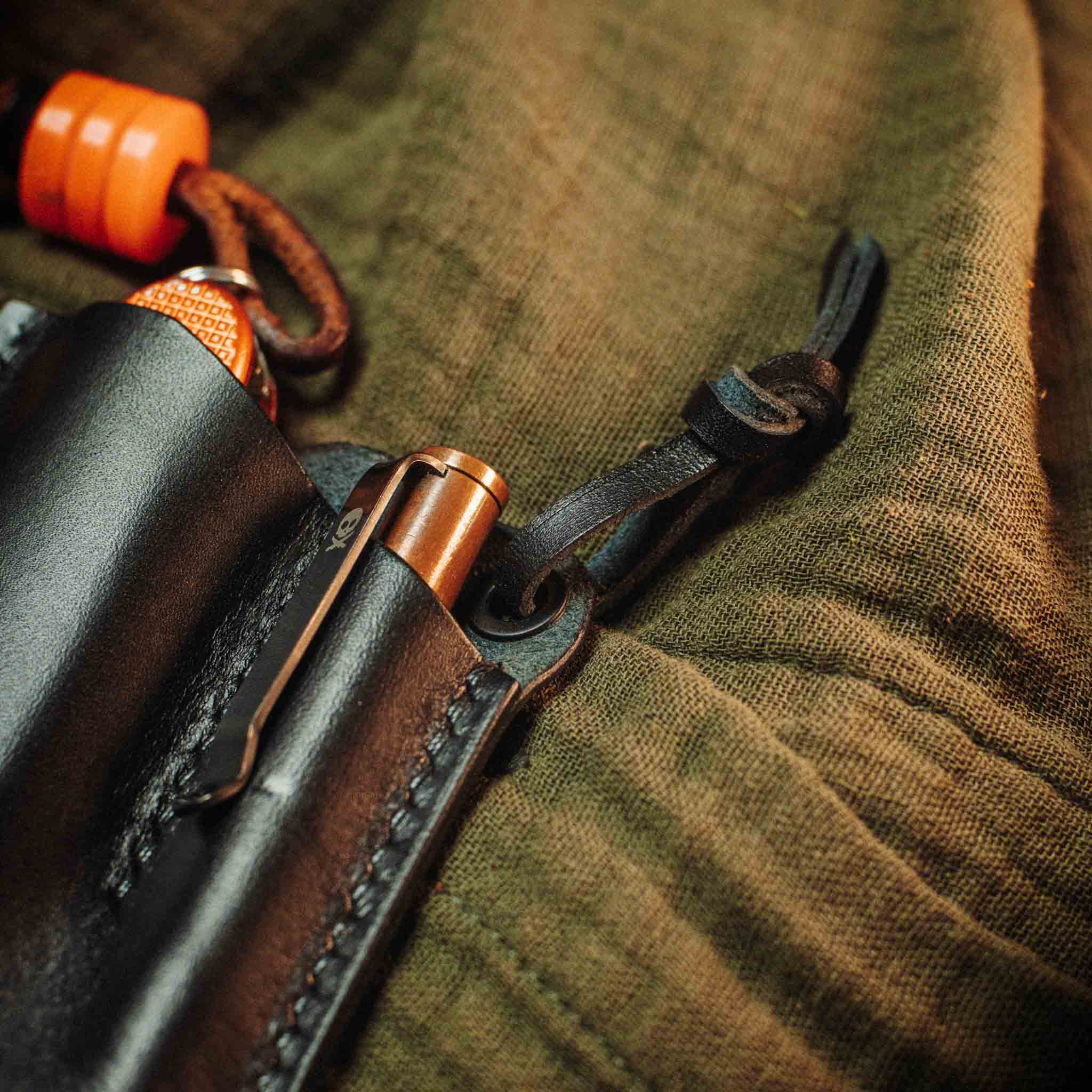 EDC Pocket Organizer - First Mate v3 | Leather Pocket Carrier