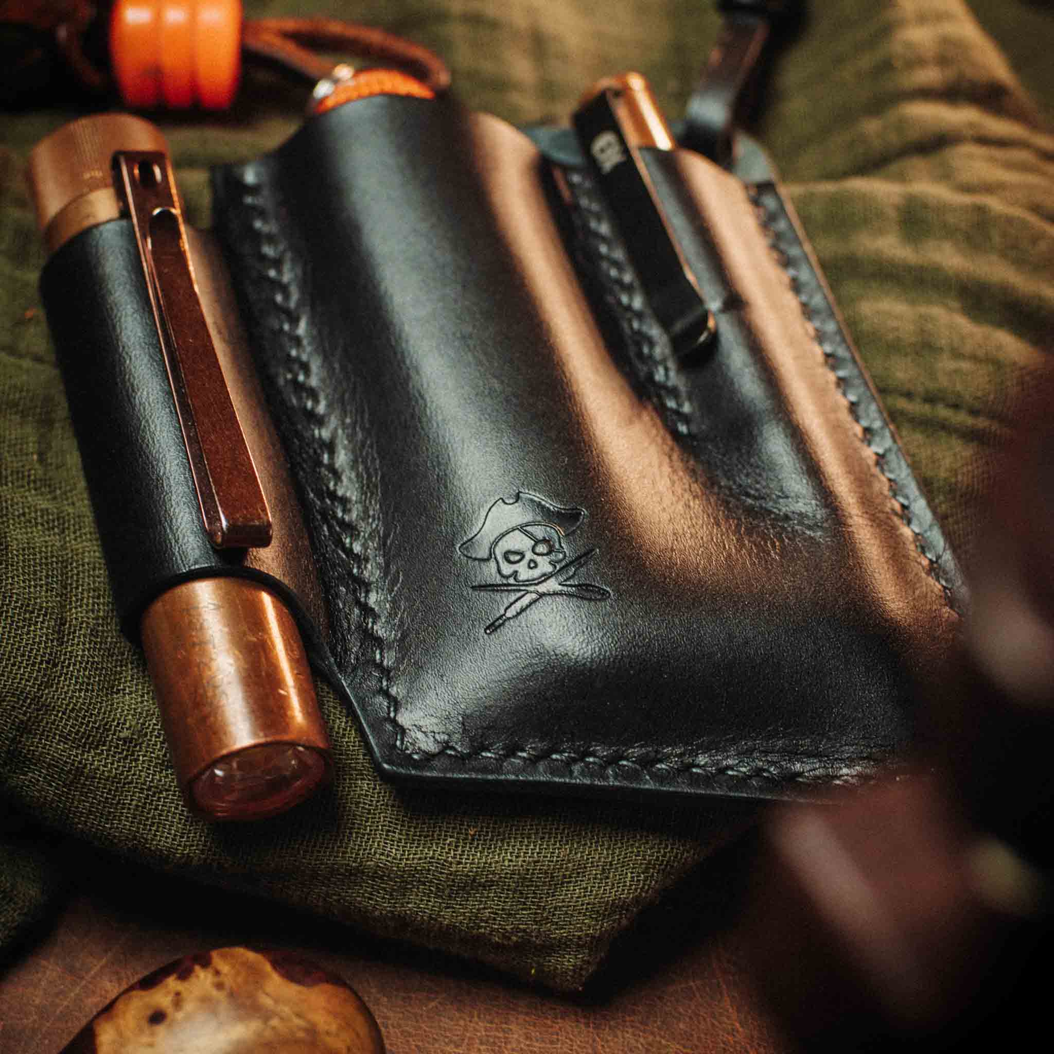 EDC Pocket Organizer - First Mate v3 | Leather Pocket Carrier
