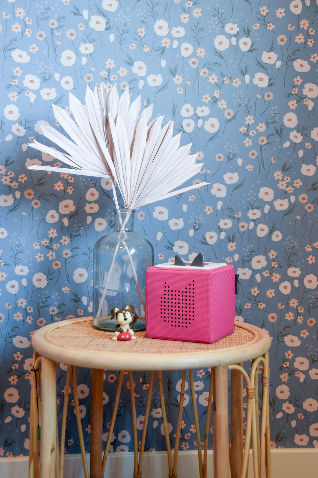 Elena Floral Wallpaper in Dusty-Rose and White