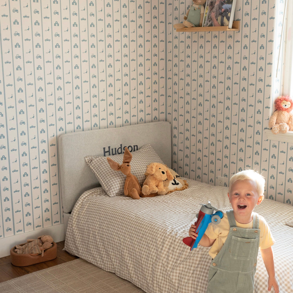 Charlie Geometric Wallpaper - Sage-Green & White Farmhouse