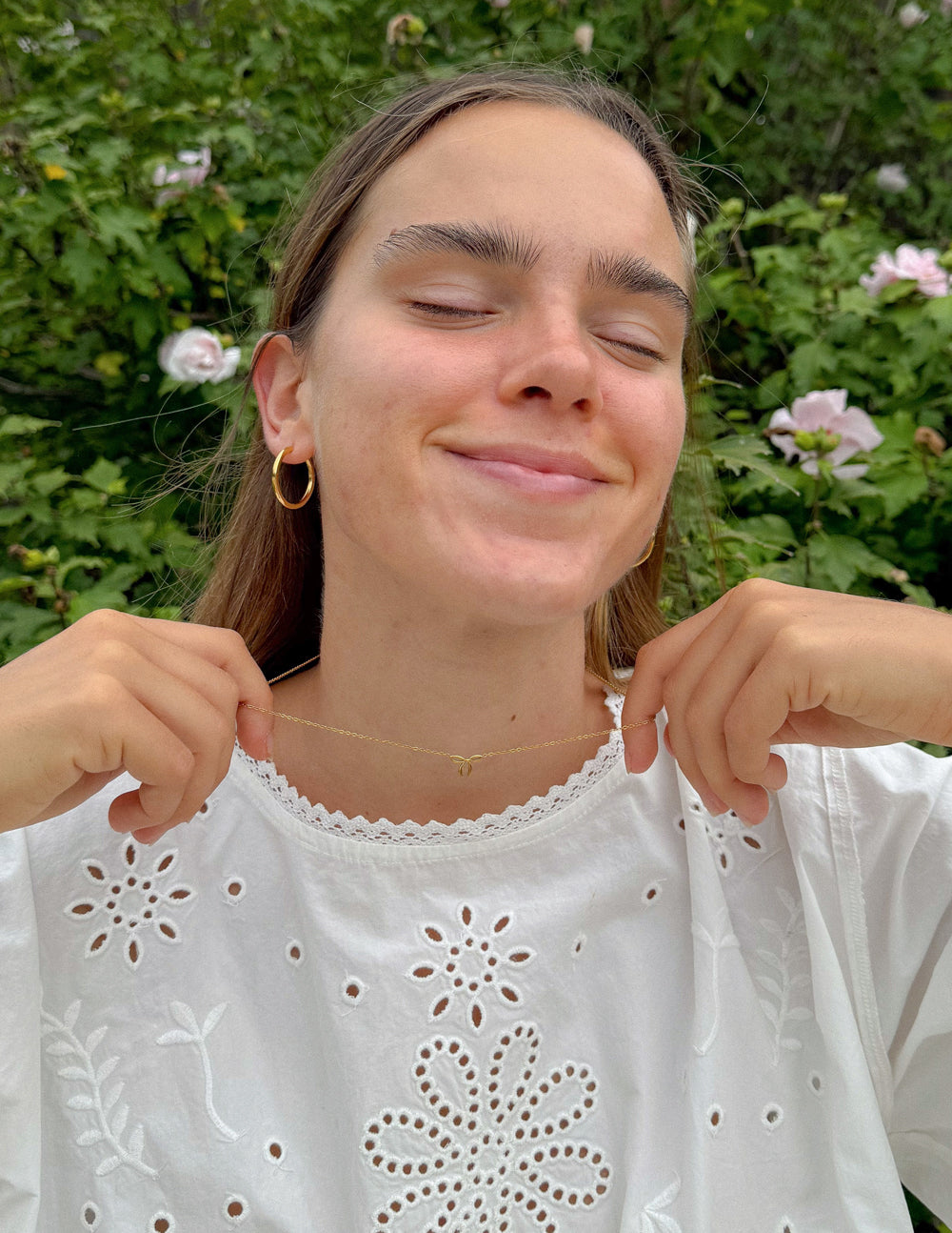 Dainty Bow Necklace in Gold