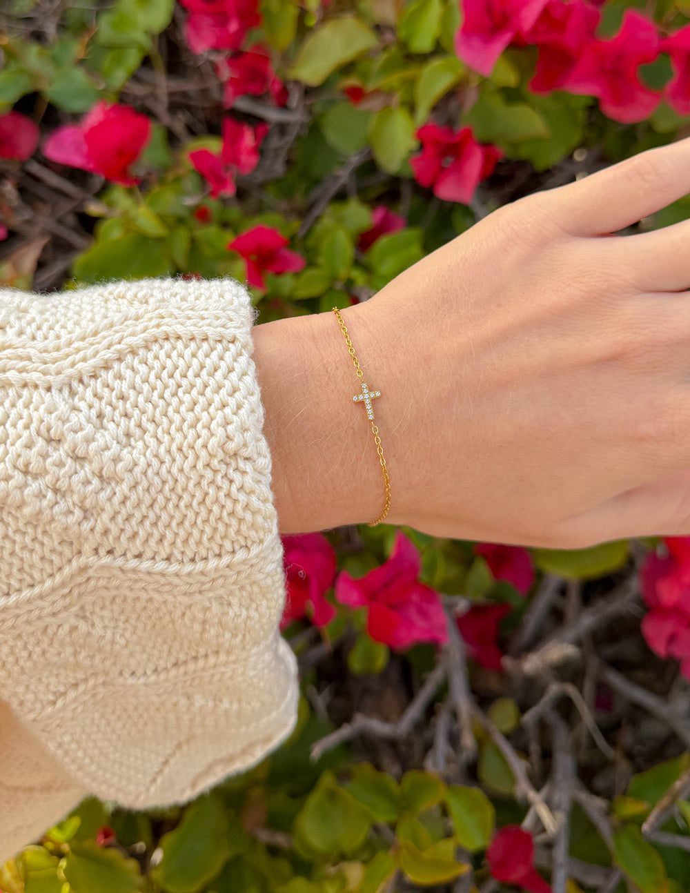 Dainty Gem Cross Link Bracelet Elegant Religious Faith Jewelry