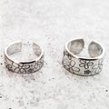 Wide Band Daisy Flower Silver Tone Adjustable Ring - Image 2