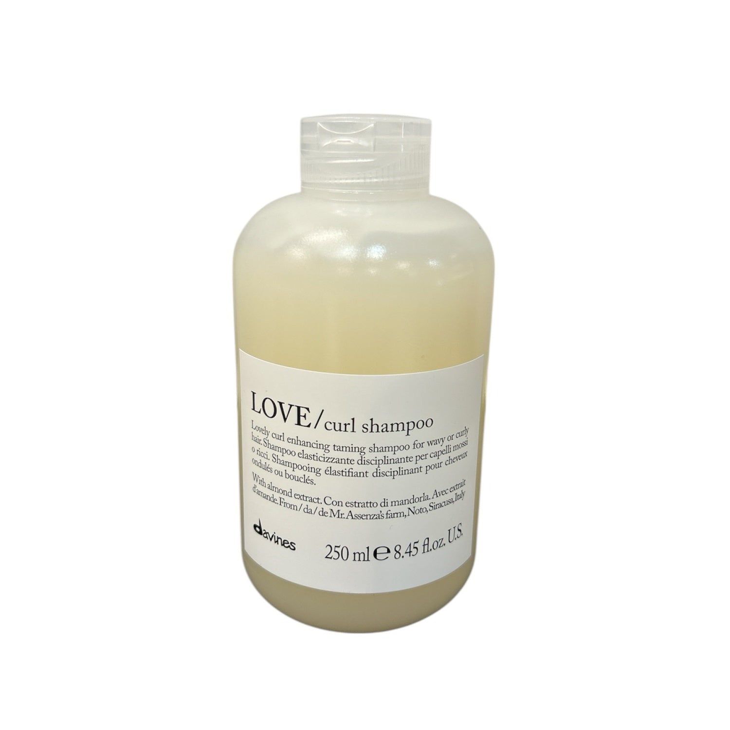 Davines LOVE CURL Shampoo bottle for defined, bouncy curly and wavy hair.