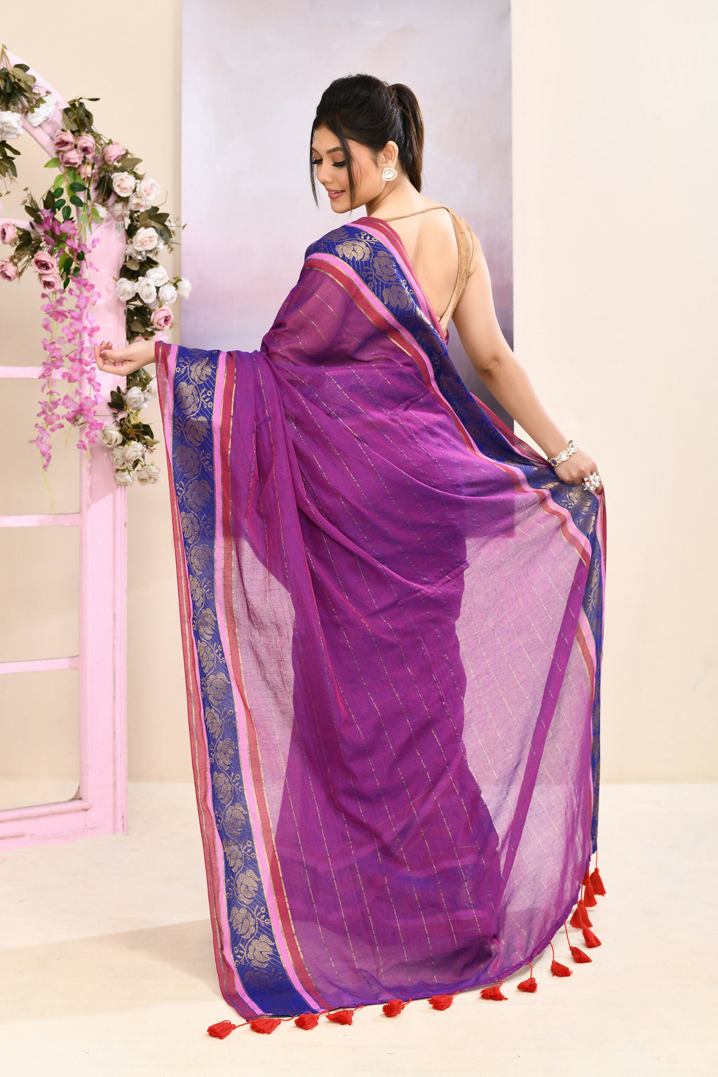 Purple Embellished Zari Border Cotton Jamdani Saree